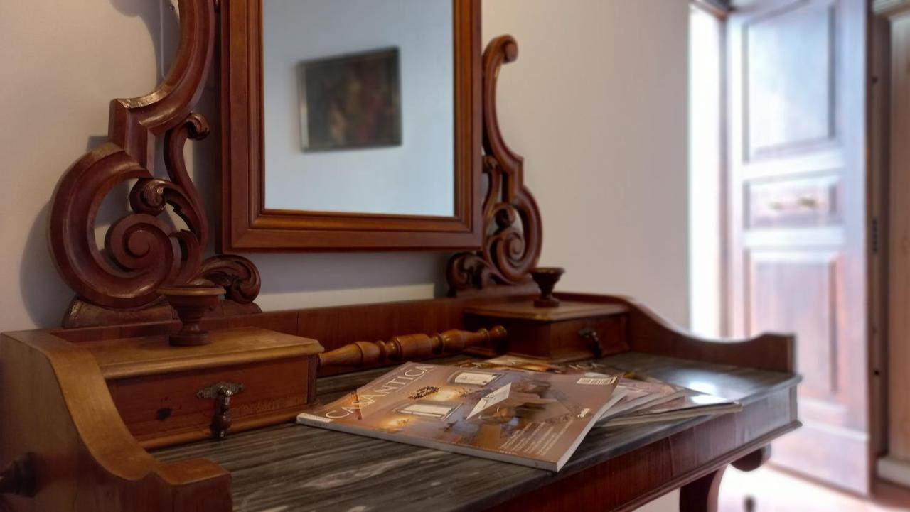 Domus Antiqua Bed & Breakfast Spello Exterior foto